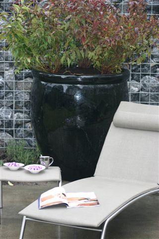 detail zwarte pot